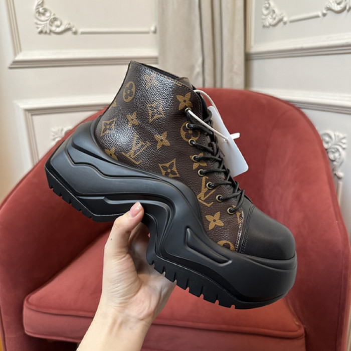 L&V SNEAKERS
