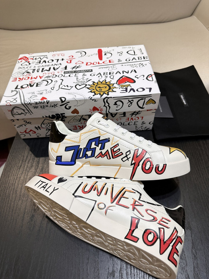 DG sneaker