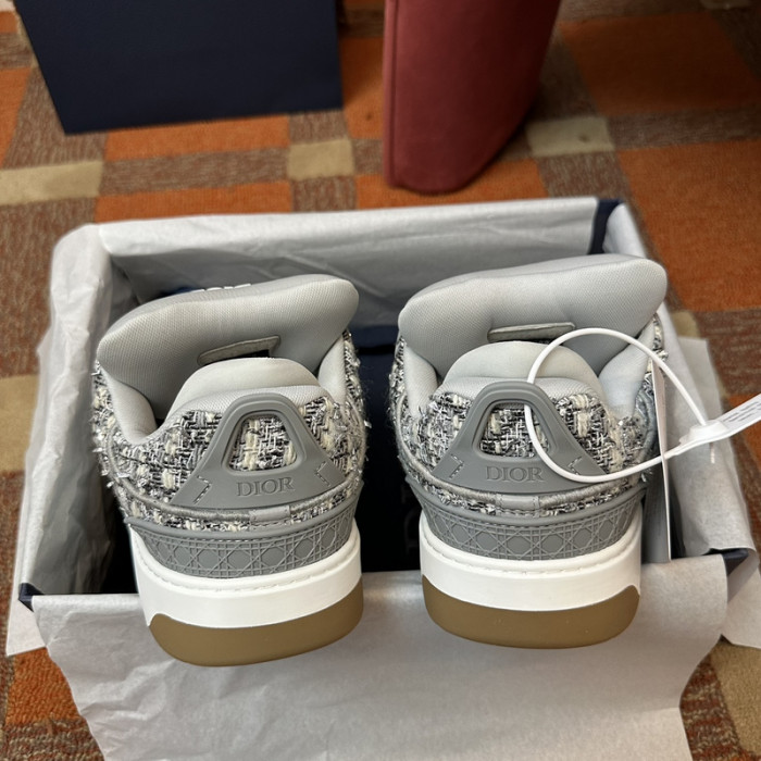 D designer sneaker