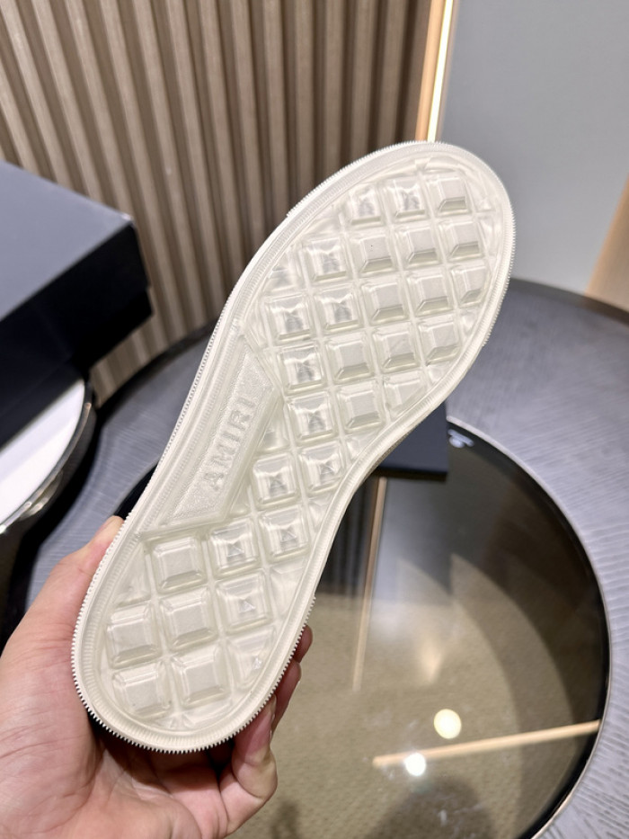 AM1R1 SNEAKERS