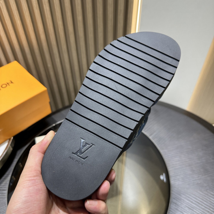 L&V SLIPPERS