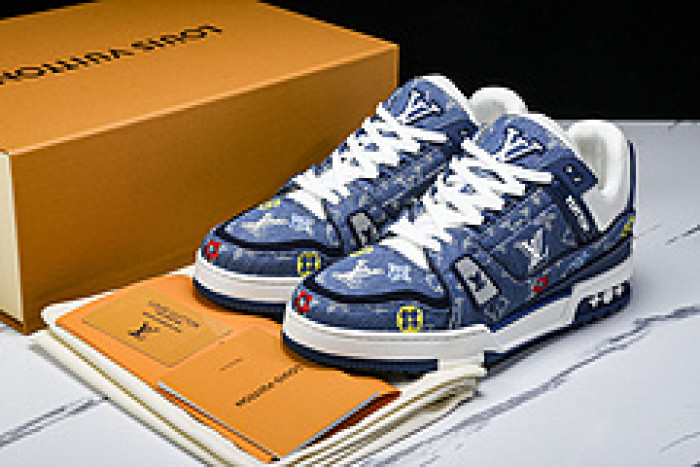 L&V SNEAKERS