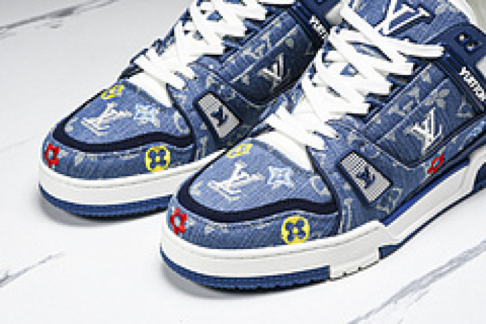 L&V SNEAKERS