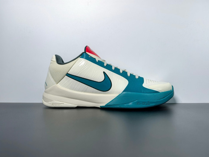 Caitlin Clark x Kobe 5 Protro "Coconut Milk" IZ1852-100
